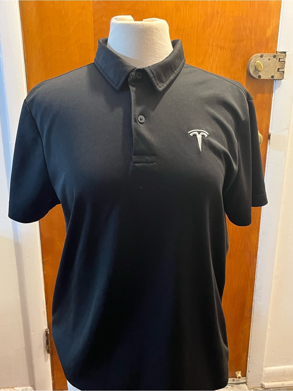 Tesla Men's Short Sleeve Jersey Polo T-Shirt Size Medium Black Embroidered Logo